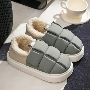 Зимние женские тапочки; Теплая плюшевая хлопчатобумажная обувь для домашних пар; Нескользящая обувь на толстой подошве с мехом для новых домашних горок 2023 года;