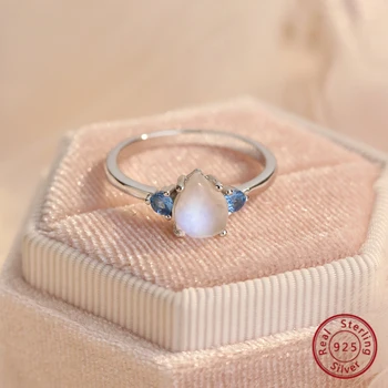Изысканное кольцо с синим сапфиром из стерлингового серебра S925 пробы с лунным камнем и дизайном в виде капли воды
