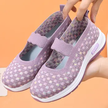 Новая дышащая летняя обувь для мам, легкая спортивная обувь для ходьбы на мягкой подошве, обувь с сеткой на одну ногу, противоскользящая женская обувь